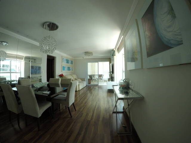 #823 - Apartamento para Venda em Guarapari - ES