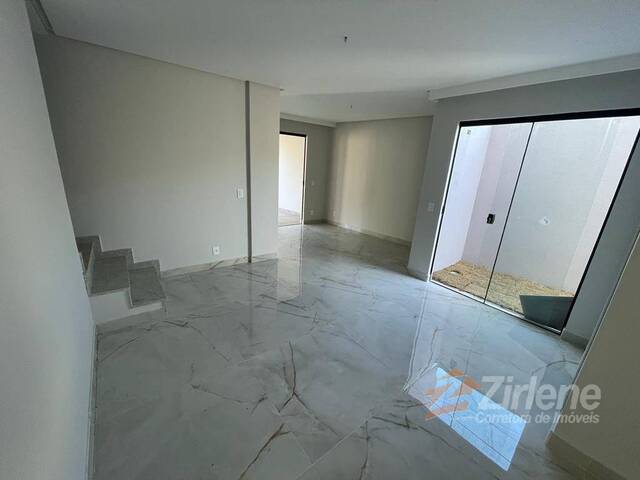 Venda em Santa Mônica - Guarapari