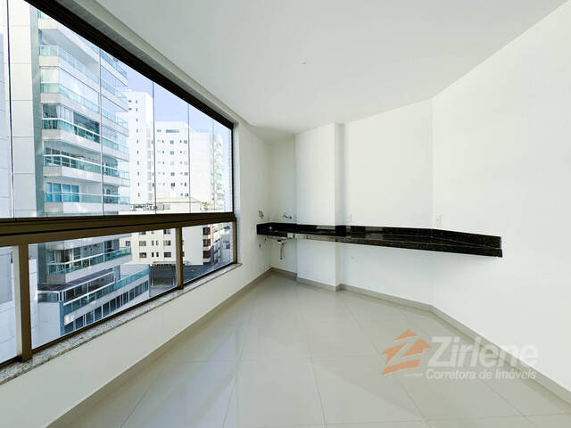 #924 - Apartamento para Venda em Guarapari - ES