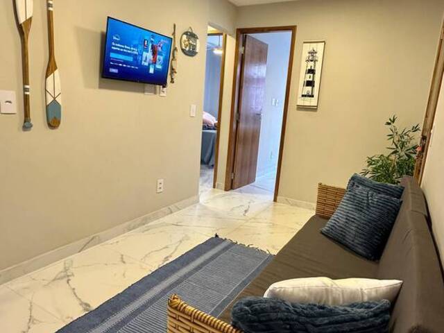 #1080 - Apartamento para Venda em Guarapari - ES