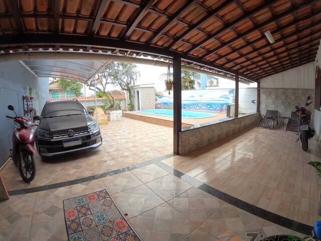 #1085 - Casa para Venda em Guarapari - ES