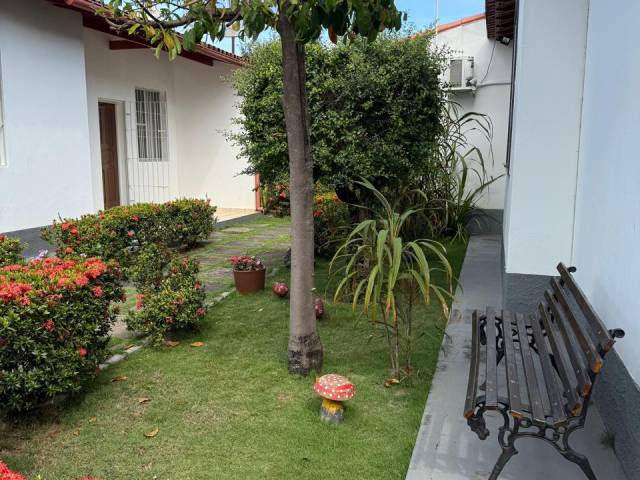 #1101 - Casa para Venda em Guarapari - ES