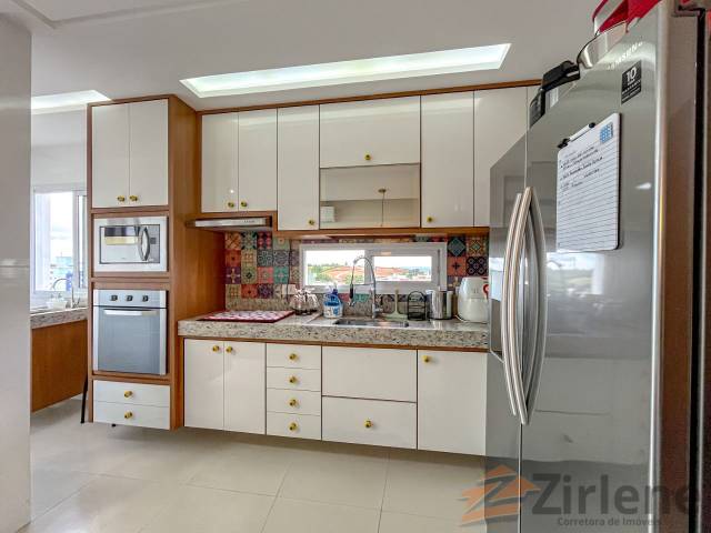 #1102 - Apartamento para Venda em Vitória - ES