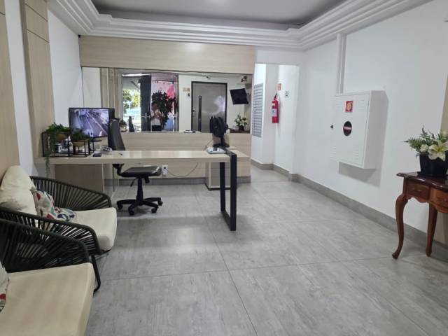 #1110 - Apartamento para Venda em Guarapari - ES