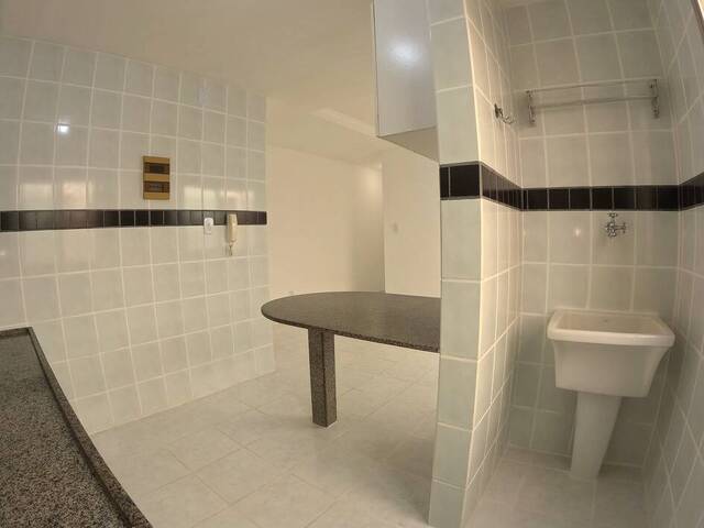 Apartamento para Venda em Guarapari - 4