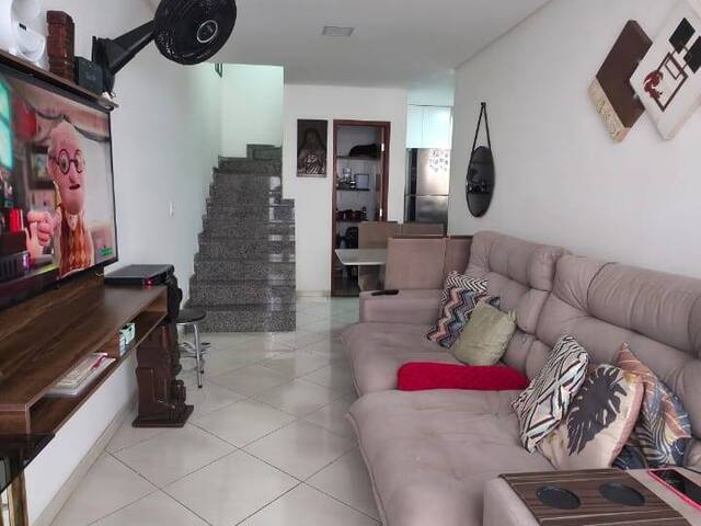 #1064 - Casa para Venda em Guarapari - ES